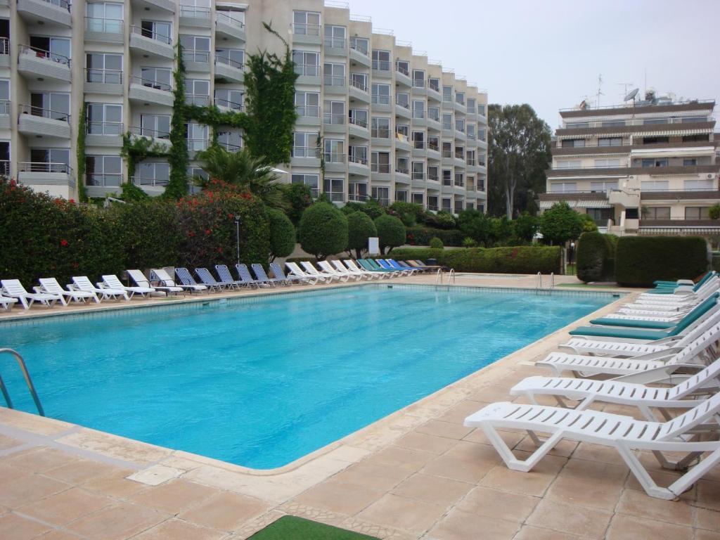 River Beach Apartments Limassol Phòng bức ảnh