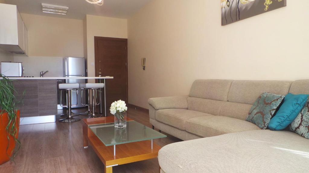 River Beach Apartments Limassol Phòng bức ảnh